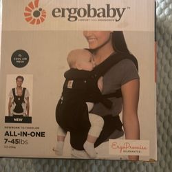 Ergobaby. New