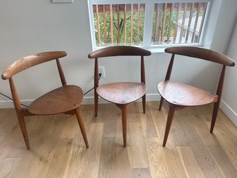 Hans Wegner FH4103 Heart Chairs for Fritz Hansen – Set of 3