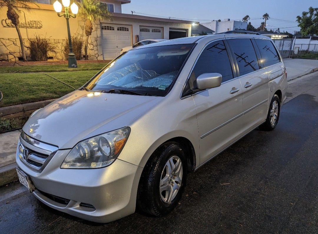 2005 Honda Odyssey