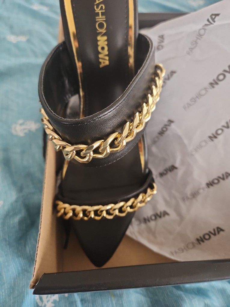 Black And Gold Wedge Size 8