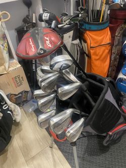 Taylormade Golf Club Set