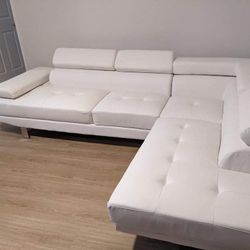 New White Sectional Couch / Free Delivery / $50 Down Payment 