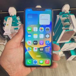 Apple iPhone 11 Pro Max 512GB in Midnight Green (Factory Unlocked/Desbloquiado)