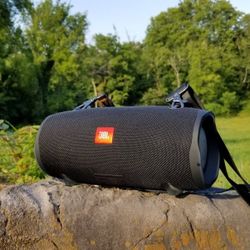 JBL extreme 2 Bluetooth Speaker