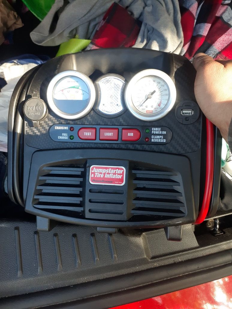 Powerstation PSX3) Jumpstarter/ Air Compressor /Tire pump