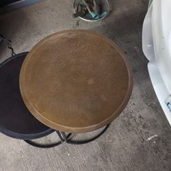 Knurl Nesting Tables