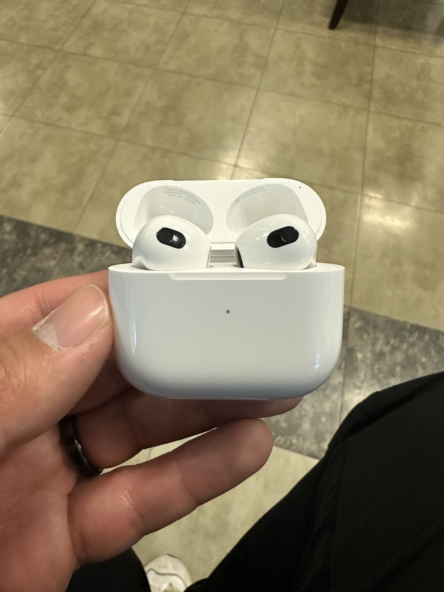 3rd Generation Airpods. 