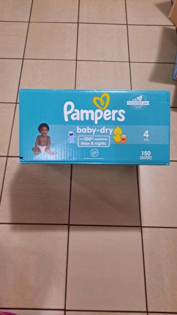 PAMPERS SIZE 4 150 COUNT
