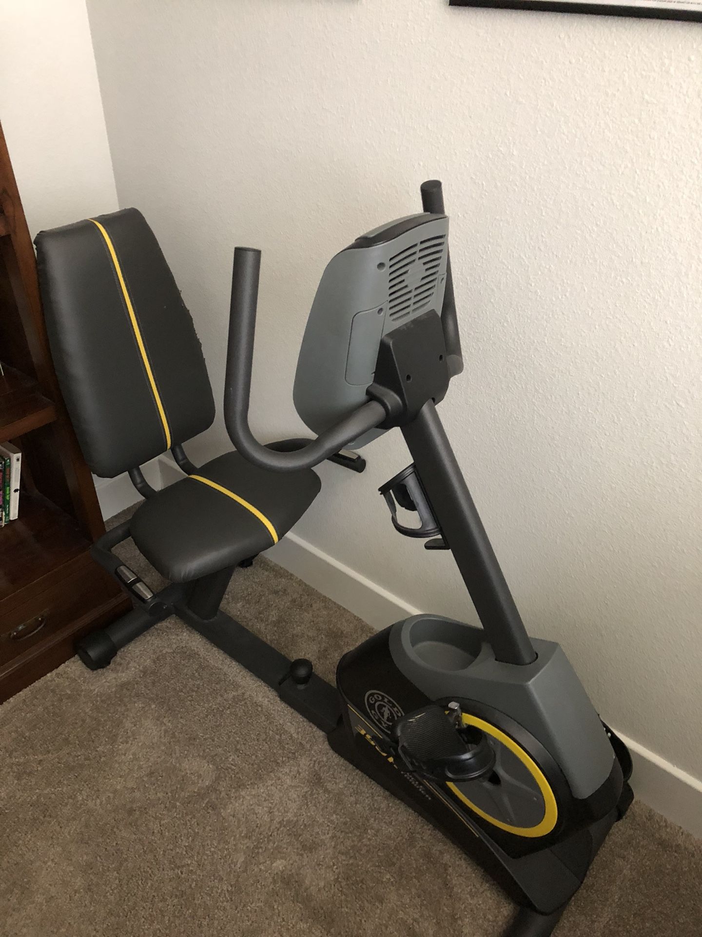 gold's gym indoor cycling bike