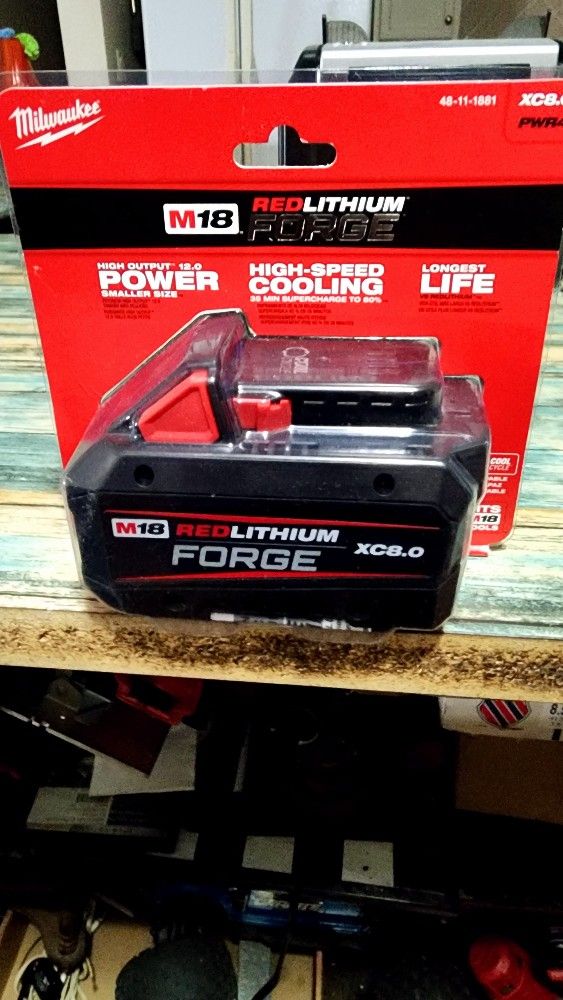 18v. 8.0A Force Battery