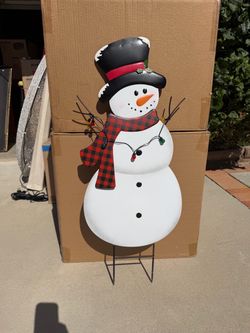 Metal Snowman Yard Stake Christmas Decoration