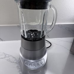 Cuisinart Blender - Needs Work