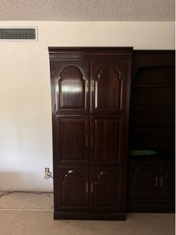 Ethan Allen TV center