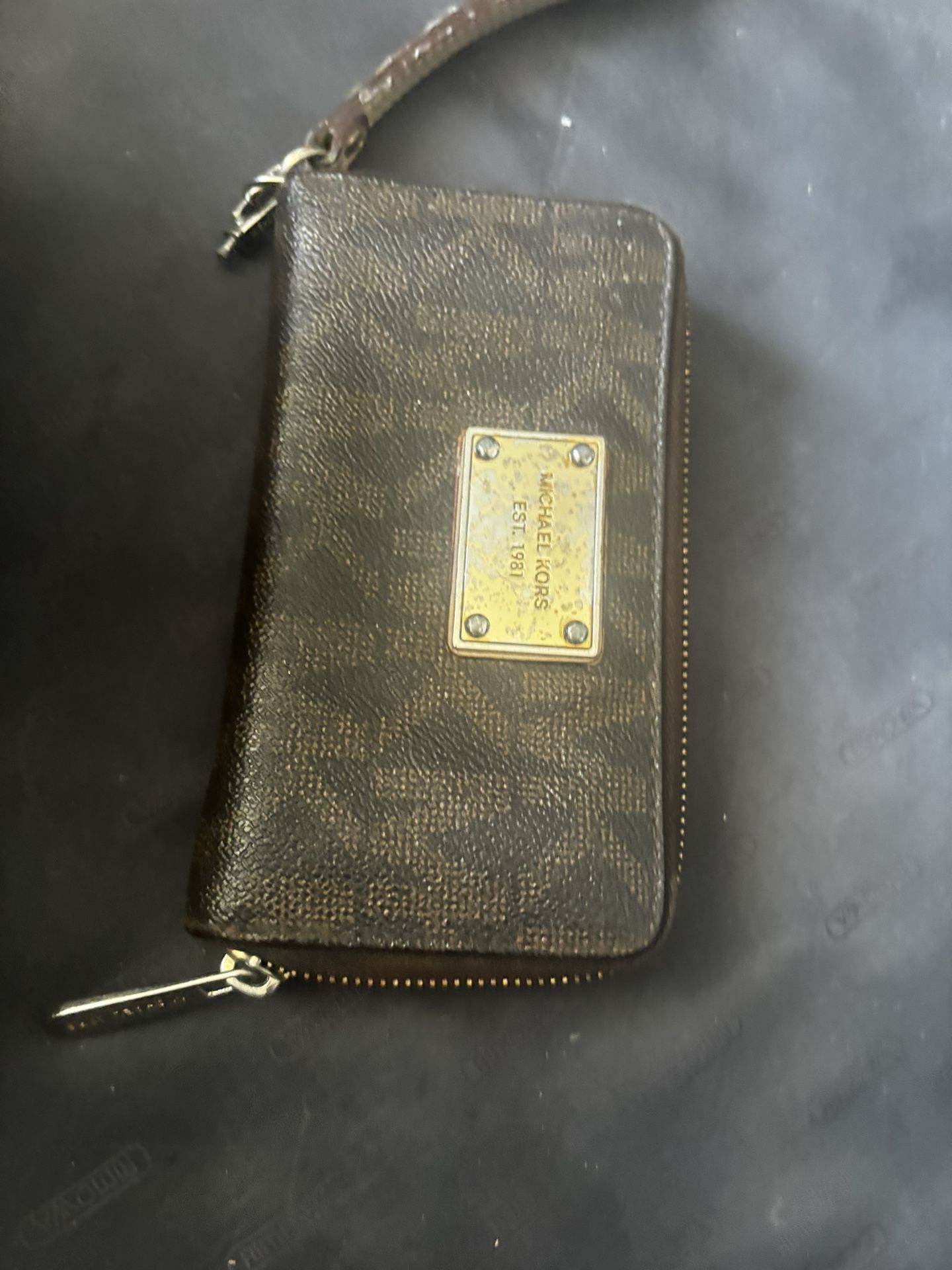 Michael Kors Wallet logo purse if wallet wristlet small purse handbag checkbook 