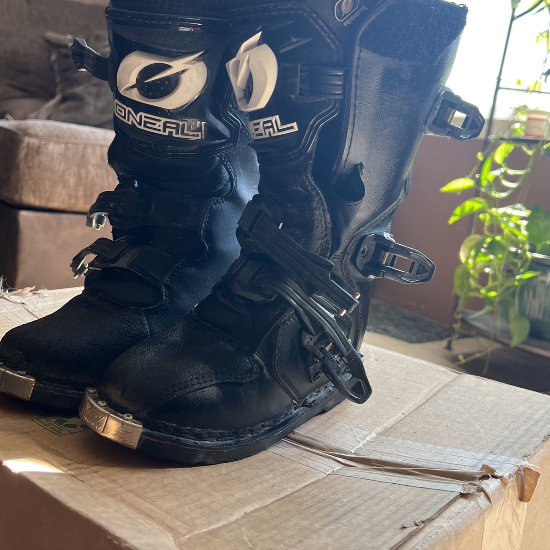 O’Neil Riding Boots For Kids Size 1