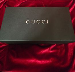 Gucci Black Cardboard Rectangle Gift Box Contemporary Solid Single Item