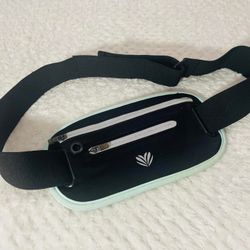 Forever 21 Fanny Pack 