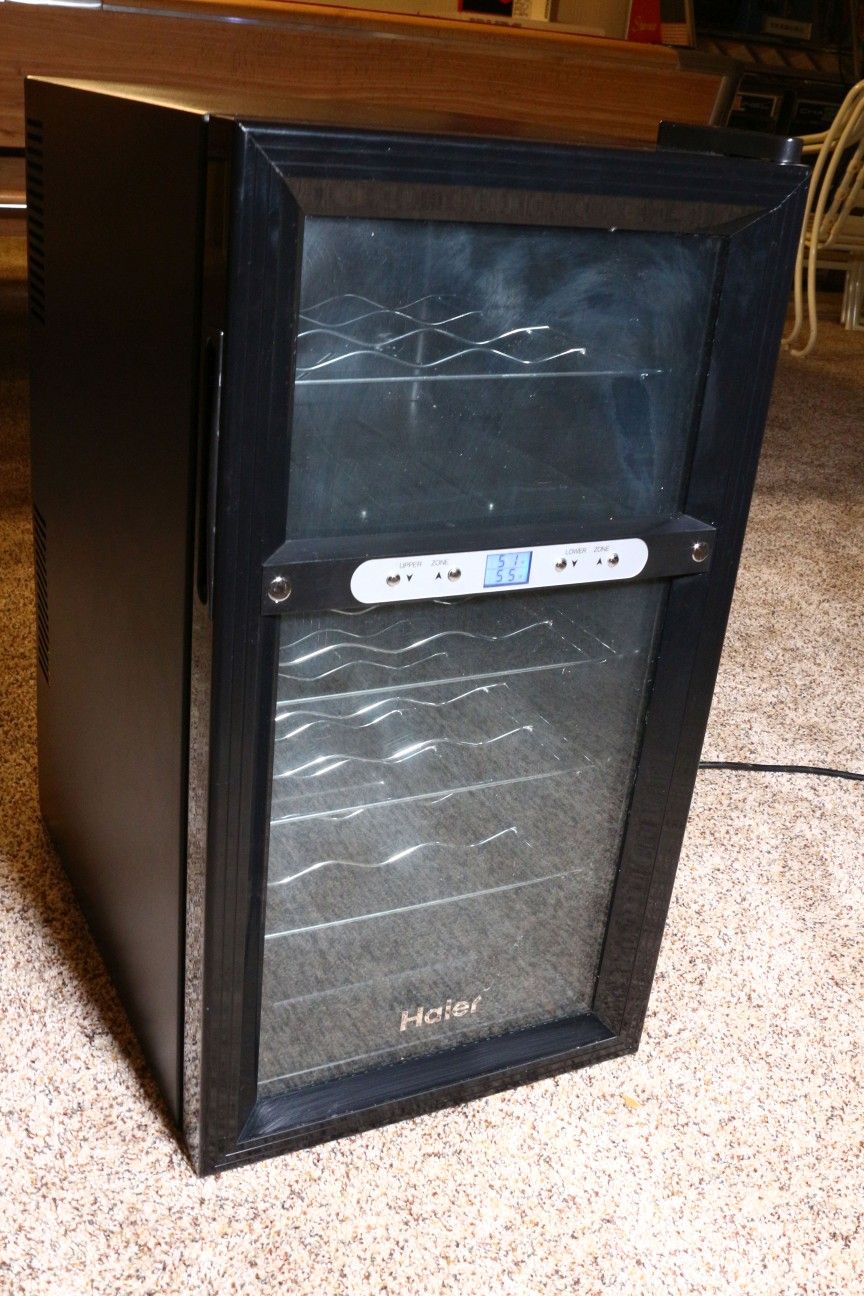 Wine Cooler Fridge Dual Zone Holds 18 Bottles