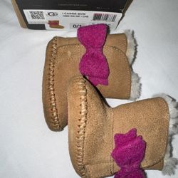 Ugg Cassie Bow