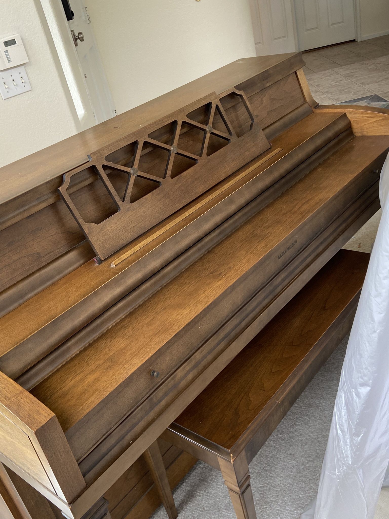 Cable Nelson piano