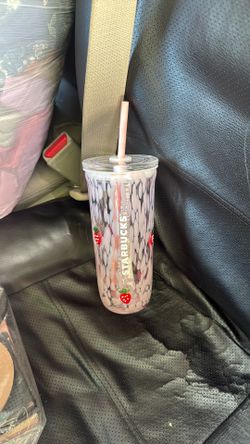 16 oz glass strawberry tumbler from Starbucks pink drop