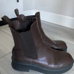 Men’s Brown Leather Chelsea Boots – Size 10 – Great Condition