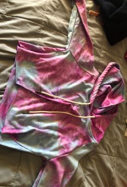 Cute tops for girls size M