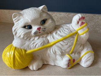 Hand painted ceramic cat vintage approx 12” long