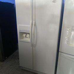 Whirlpool White Side By Side Refrigerator 