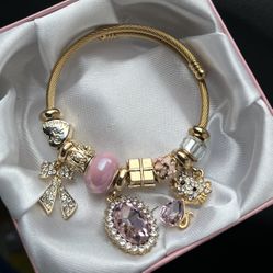 Pink Hello Kitty Charm Bracelet