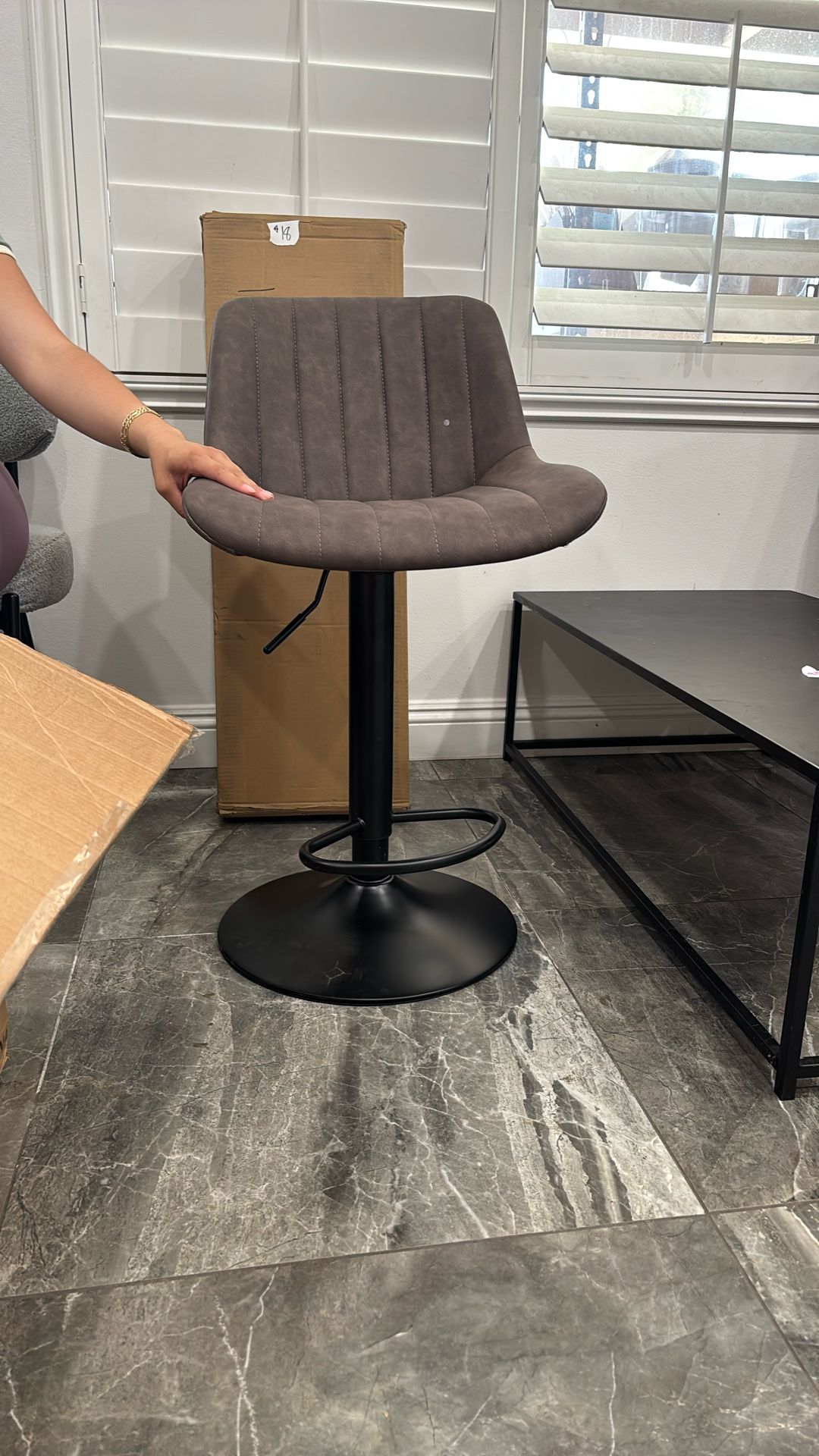 Youhauchair Bar Stools Set of 2, Swivel Counter Height Barstools with Back, Adjustable Suede Bar Chairs, Modern Armless Kitchen Island Stool, Brown