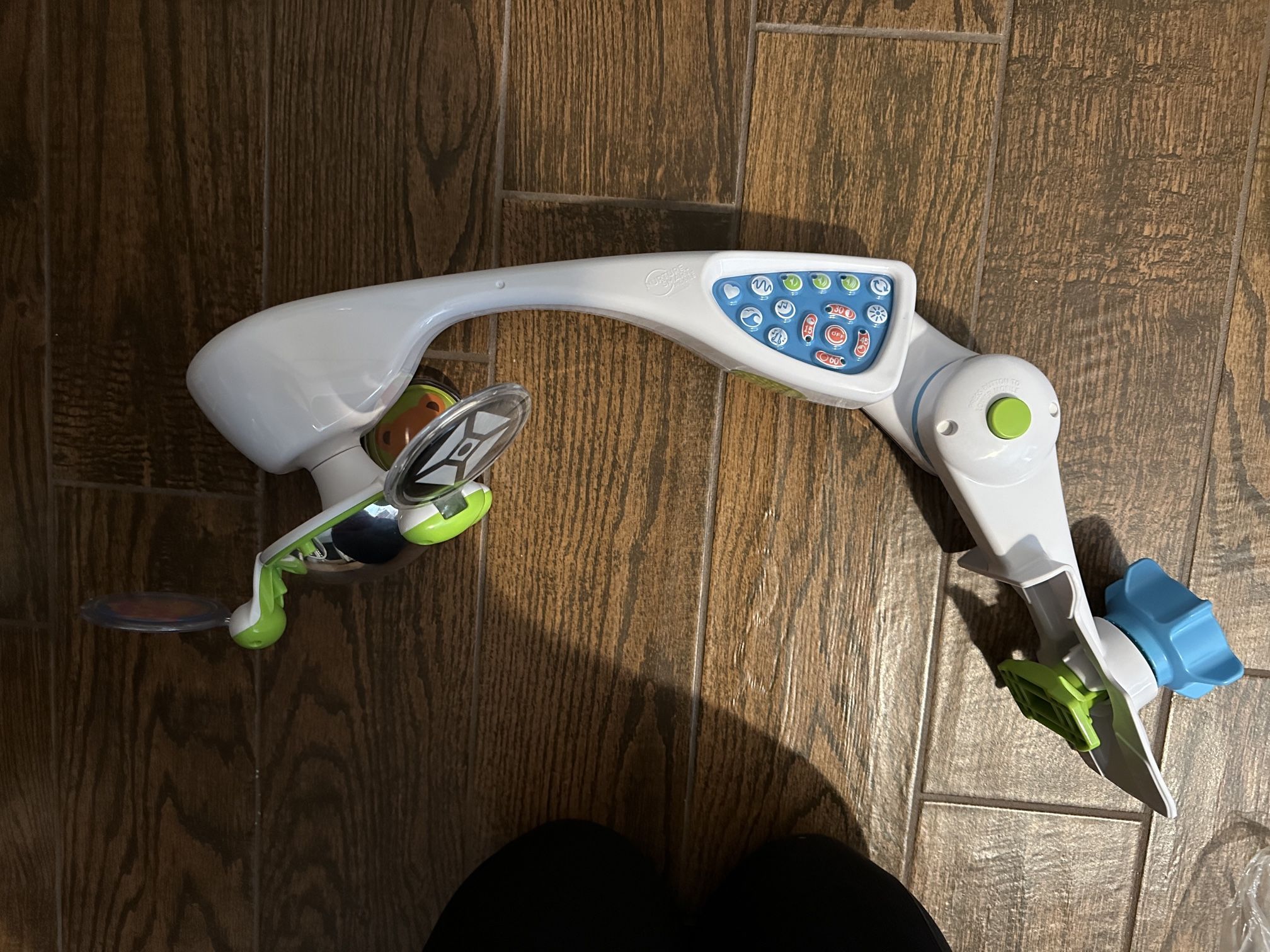 Nurture Smart Crib Mobile - Doctor Designed