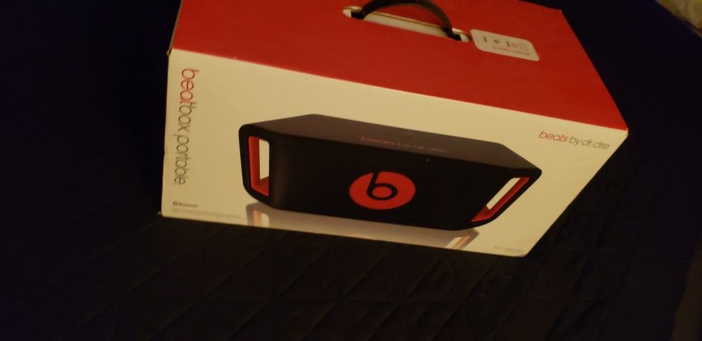 Beats By Dre Beats Box Portable
