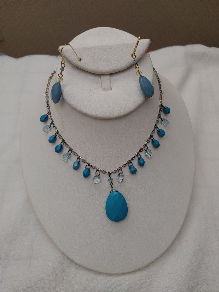 Faux Turquoise Necklace And Ear Rings.