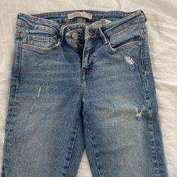 Zara Size:4 jean
