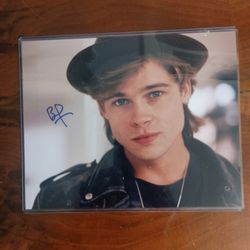 Sign Brad Pitt Comes With COA