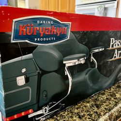 Kuryakyn Passenger Armrests