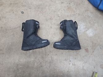 Kids snowboard boots size 2