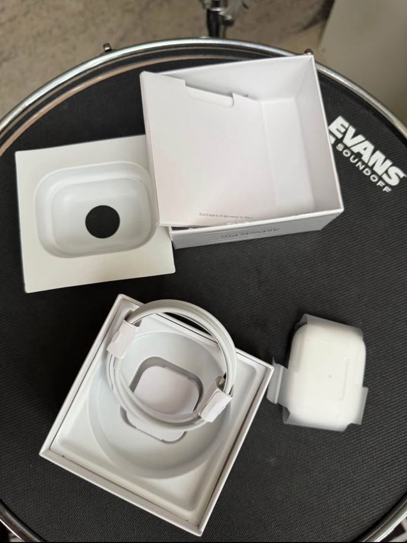 Pods Pro 1st Generation