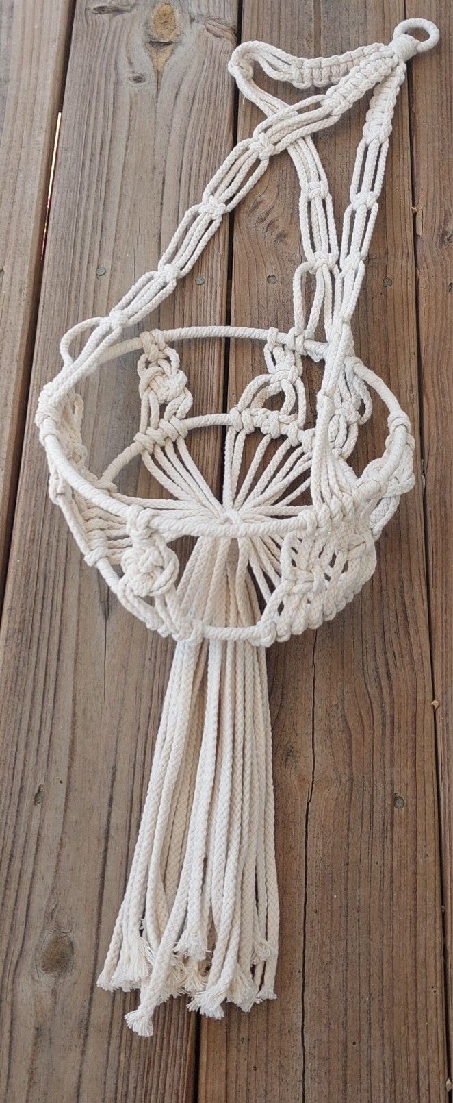 HANDMADE MACRAME PLANT HOLDER