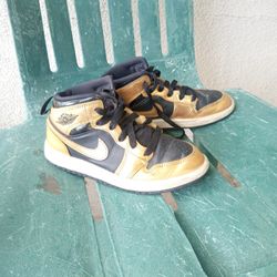 Nike Air Jordans 13.5 Little Kid