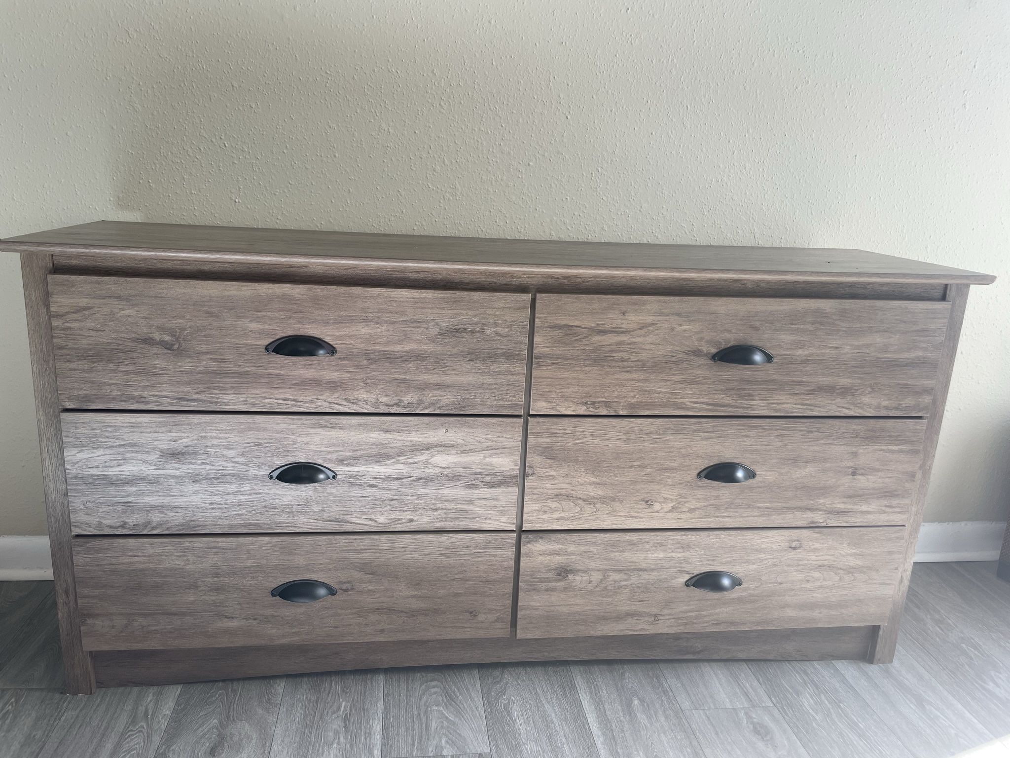 Dresser for Sale in Houston, TX OfferUp