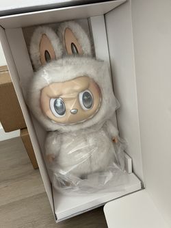 Monster Angel In the Clouds Labubu 