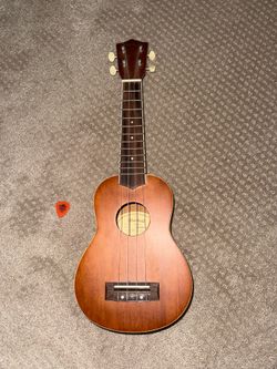 Mitchell MU40C Concert Ukulele Natural