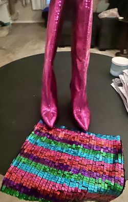 Boots in Hot Pink Snakeskin