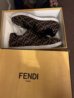 Fendi Shoes 10.5 8/10