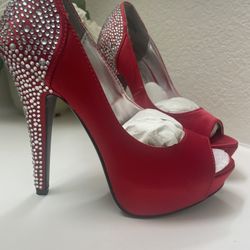 Fabulicious High Heels 