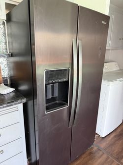 Whirlpool refrigerator 36” stainless steel