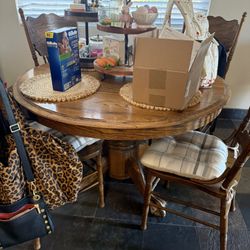 Solid Wood table W/Leaf-4 Chairs