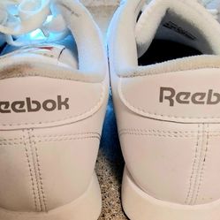 Ladies Reebok Running Shoes Size 8 $15
